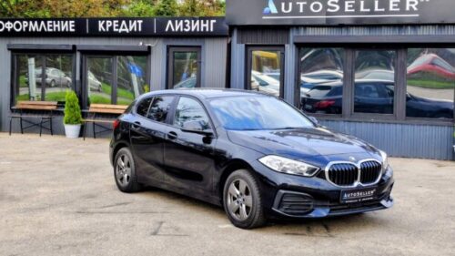 BMW 1 серия F40, 2021 г