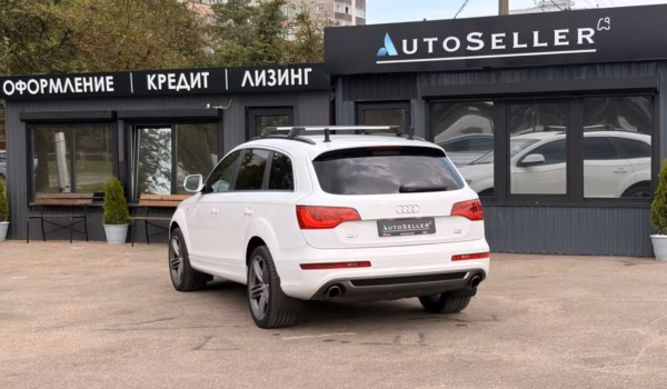 7825 Audi Q7 4L · Рестайлинг, 2010 г