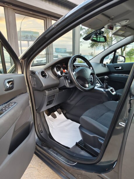 Peugeot 5008 I · Рестайлинг, 7 мест, 2016 г