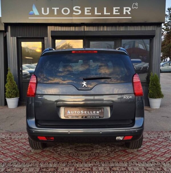 Peugeot 5008 I · Рестайлинг, 7 мест, 2016 г